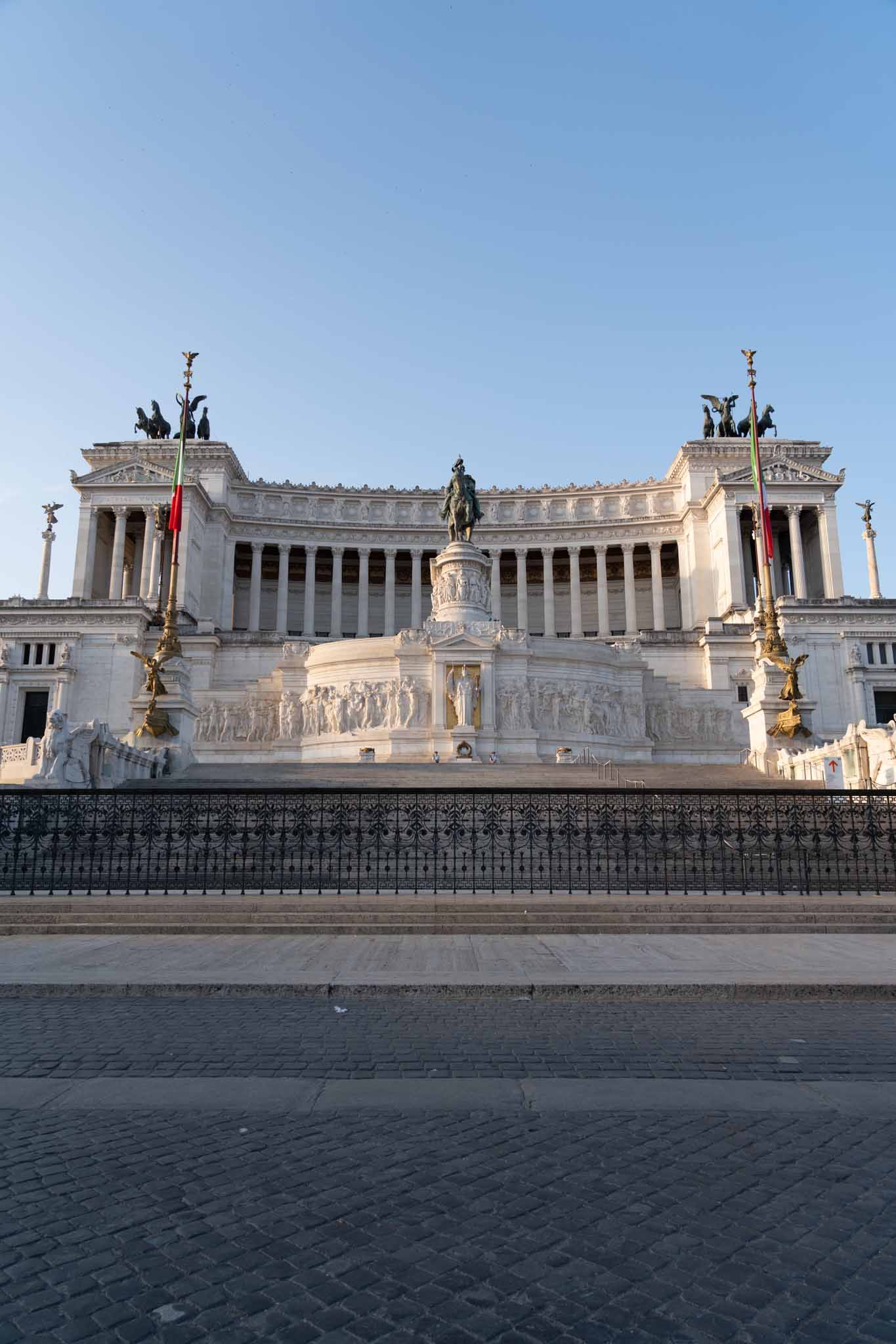 Claude Opus 4.5が登場｜何が変わった？ビジネスで使える進化ポイントを解説